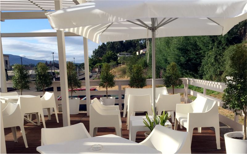 Terraza en el Hotel Rosalía de Padrón